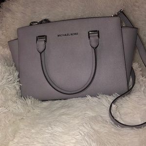 Michael Kors Bags - Authentic Michael Kors purse Michael Kors Bags - Authentic Michael Kors purse
